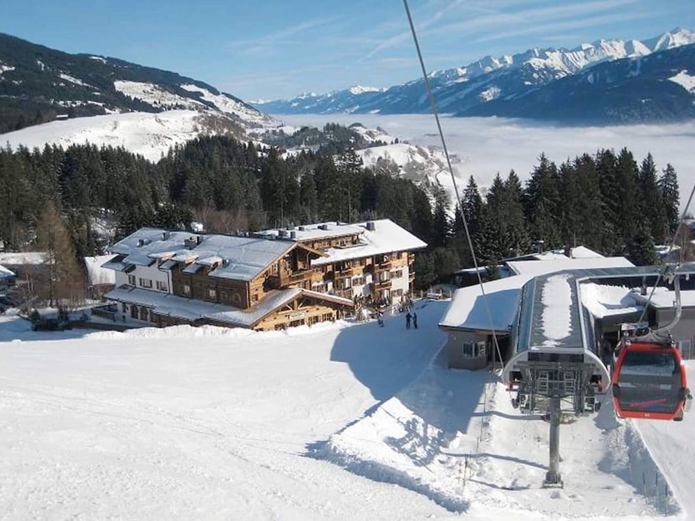 Фото Apartment With Sauna Right on the ski Slope