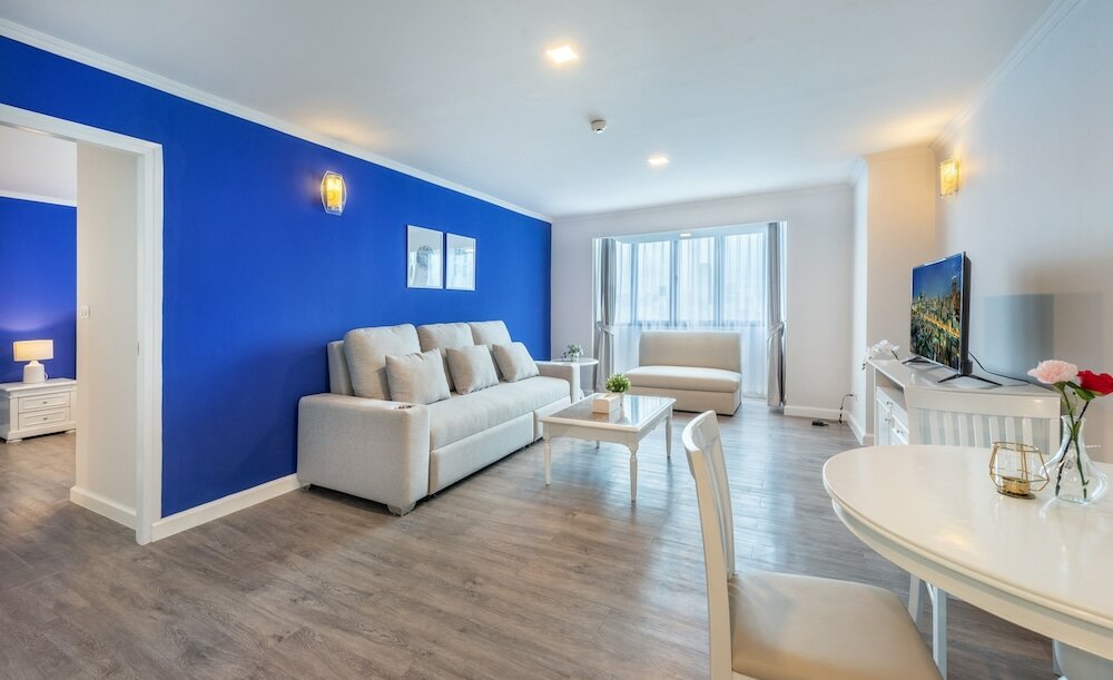 Фото Neom Town Residence