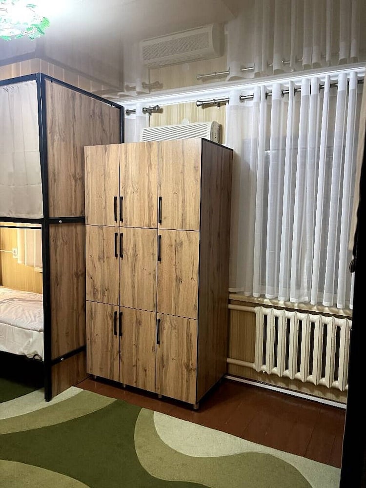 Фото Family Guest House & Hostel