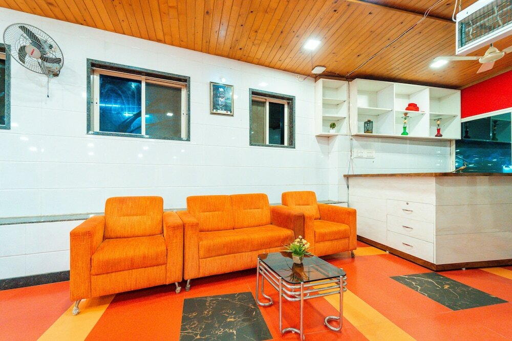 Фото Treebo Trend Raval Resort