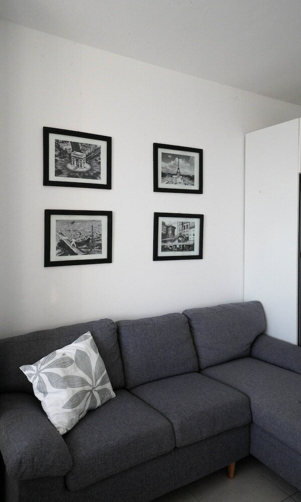 Фото The Beachfront Apartment