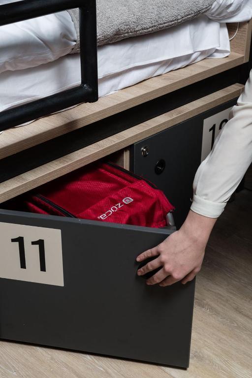 Фото 4u Capsule Hotel