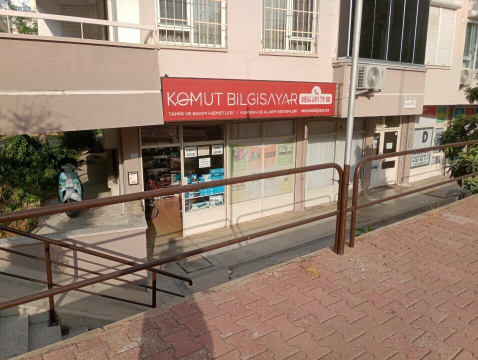 Computer repairs and services Komut Bilgisayar, Antalya, photo