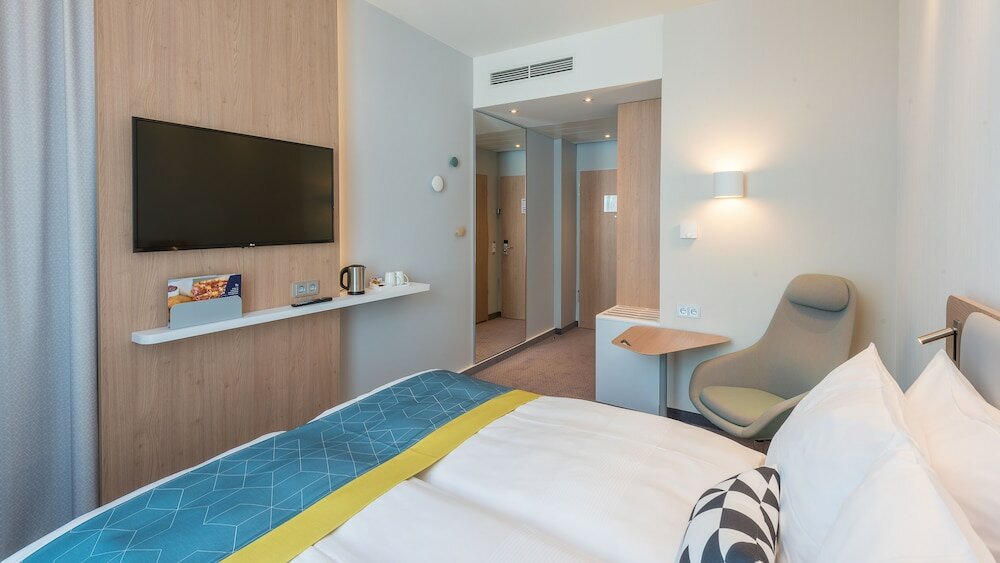 Фото Holiday Inn Express Munich City West, an Ihg Hotel