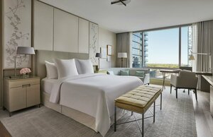 Гостиница Four Seasons Hotel Toronto