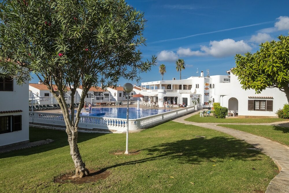 Фото Apartamentos Son Bou Gardens