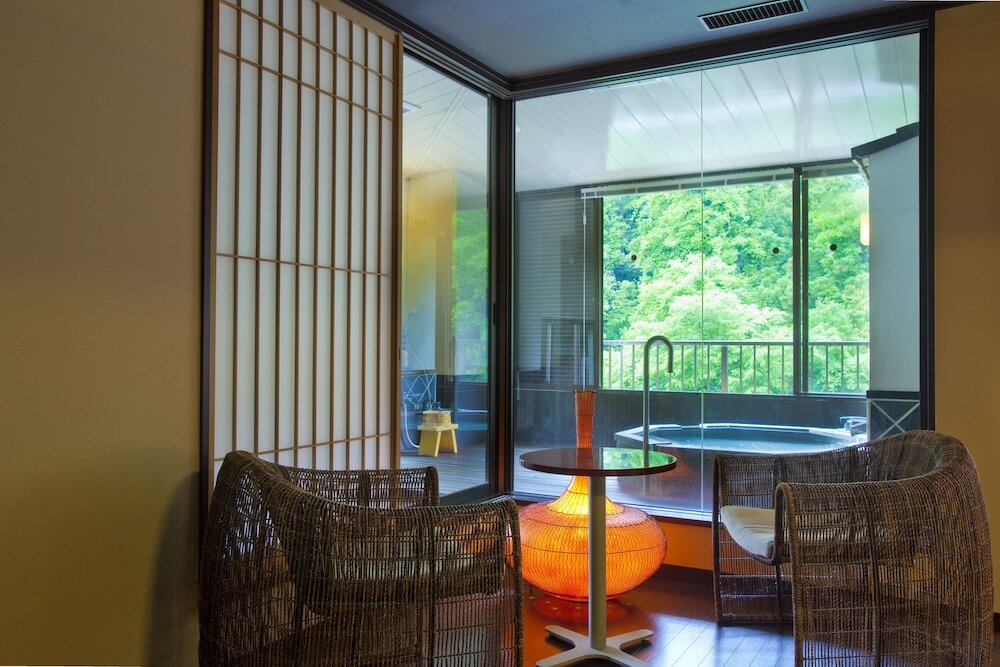 Фото Yamanaka Onsen Ohanami Kyubei