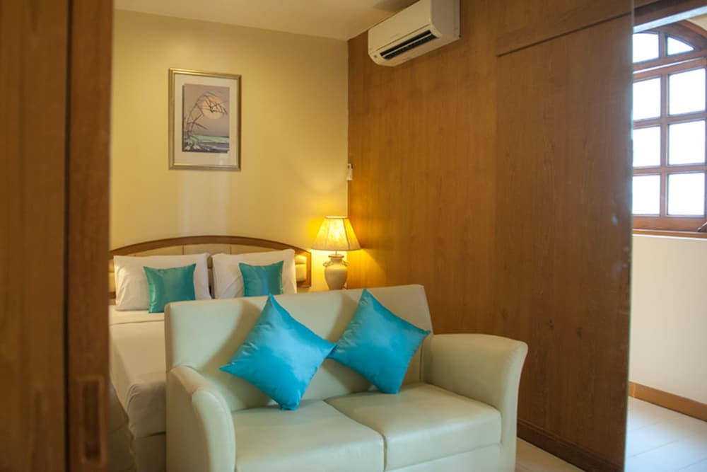 Фото Lido Beach Hotel Pattaya