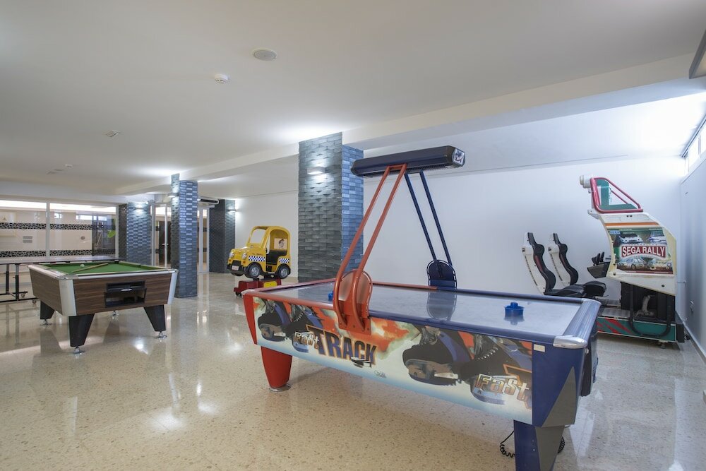 Фото Aparthotel Bcl Levante Club