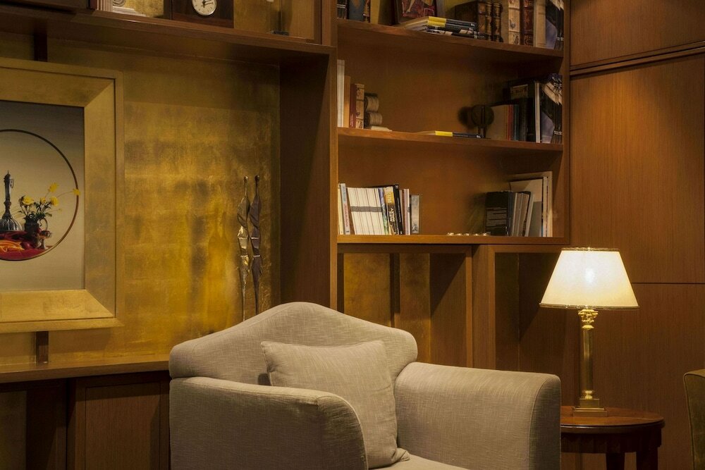 Фото Electra Athens