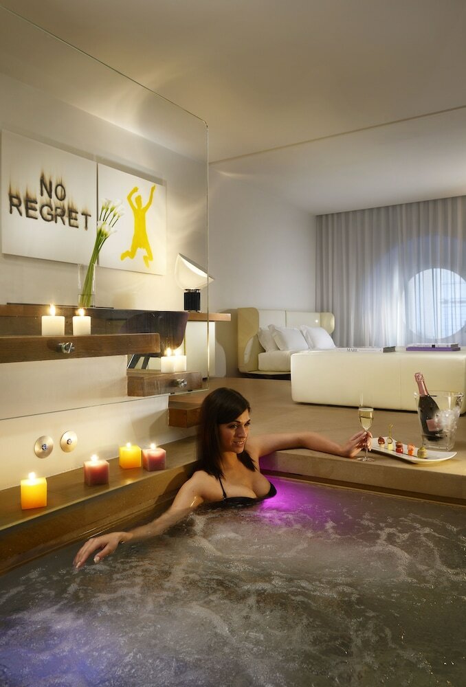 Фото Palazzo Montemartini Rome, A Radisson Collection