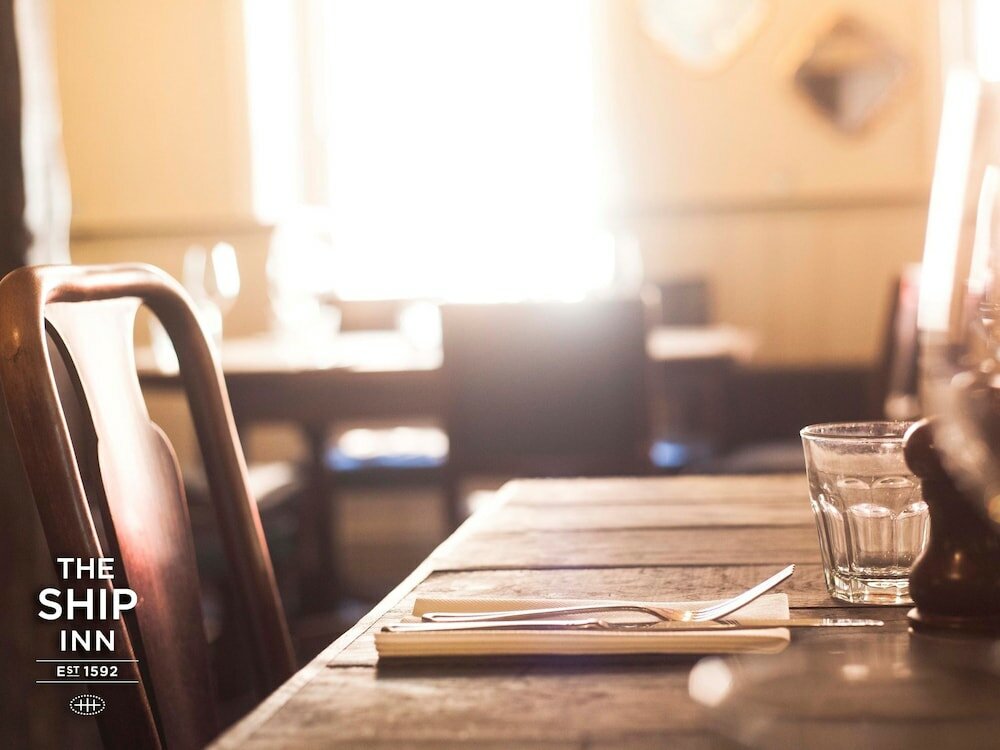 Фото The Ship Inn