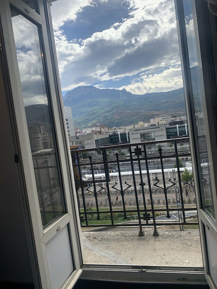 Фото Campanile Grenoble Centre Gare
