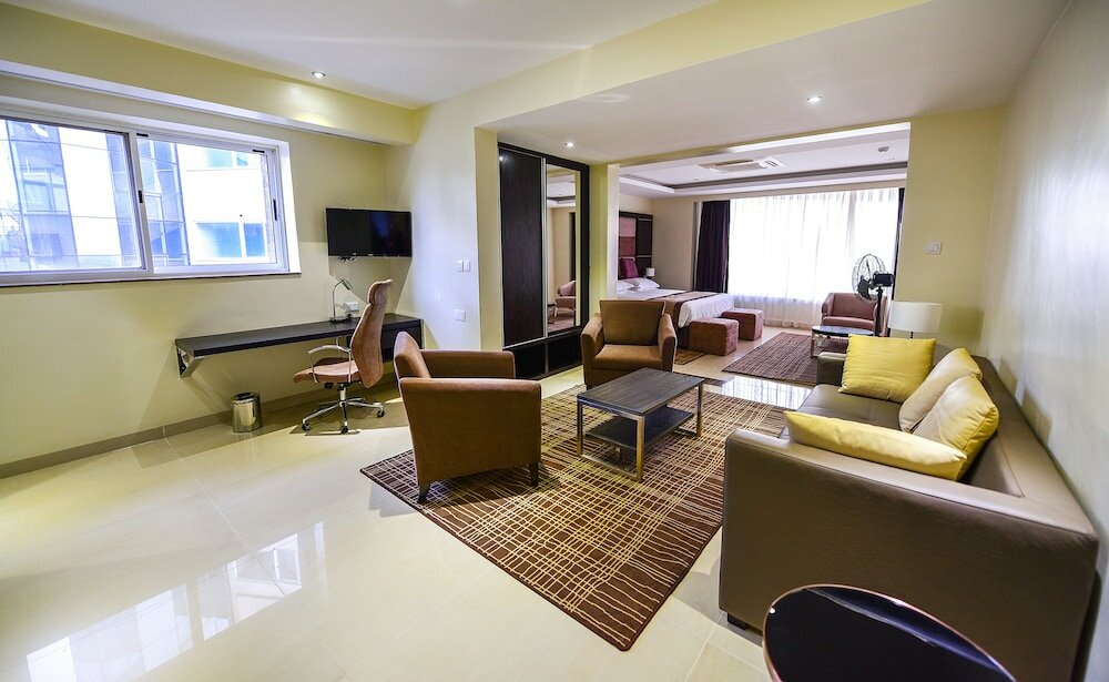 Фото Отель Protea Hotel by Marriott Kampala Skyz