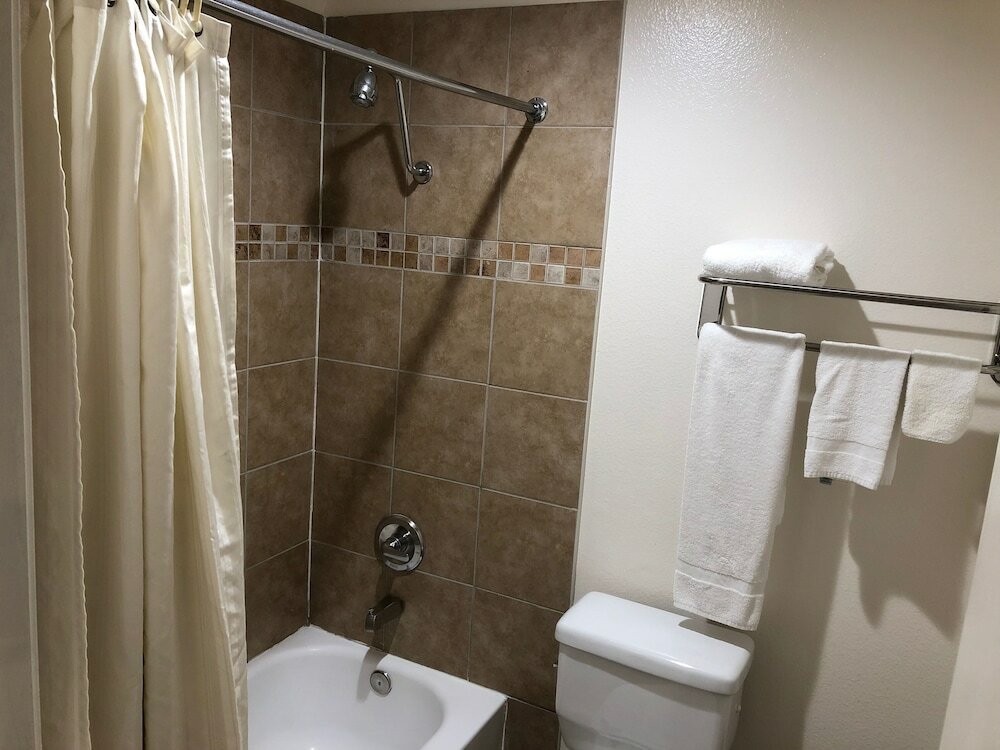 Фото Orange Tustin Inn