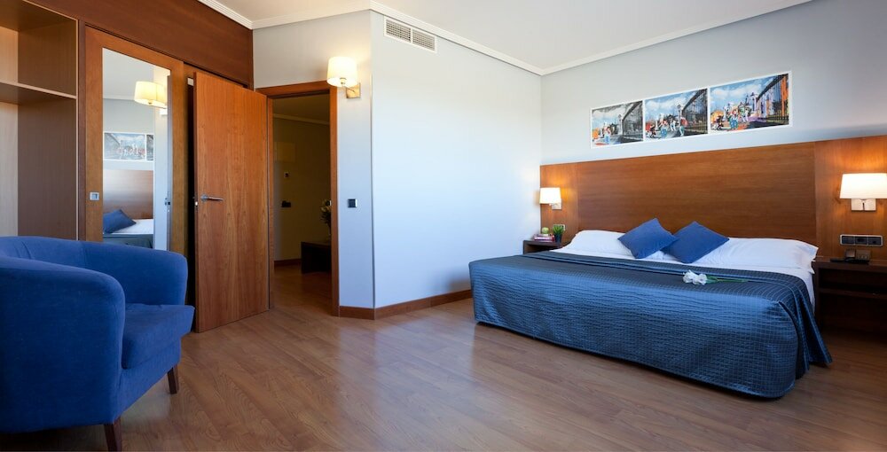 Фото Hotel Porcel Avant