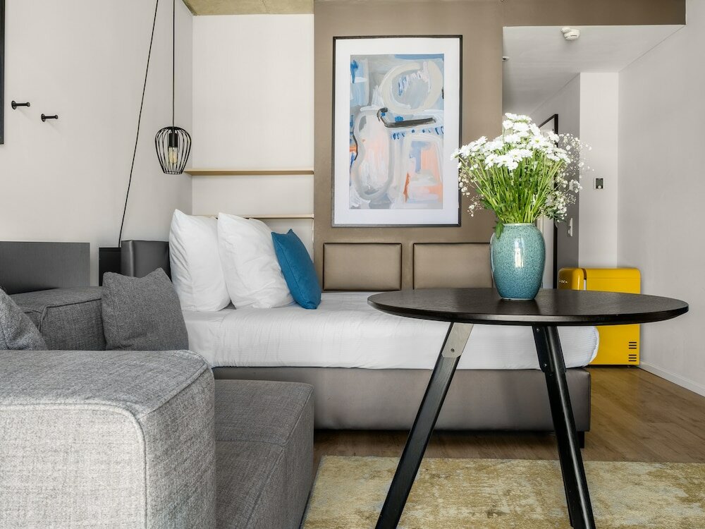 Фото Numa i Stark Rooms & Apartments