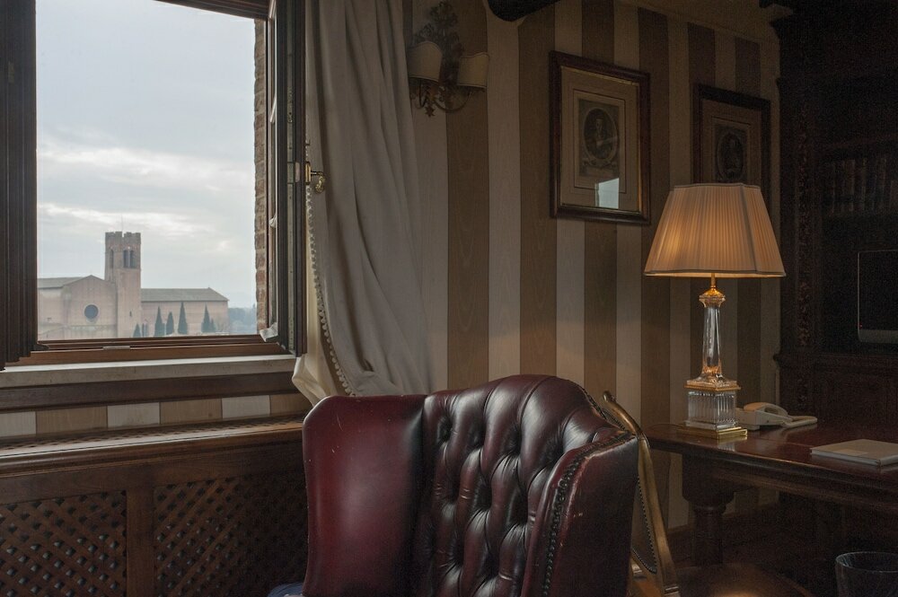 Фото Grand Hotel Continental Siena – Starhotels Collezione