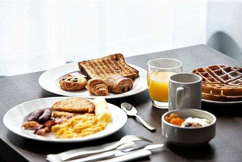 Гостиница Hampton by Hilton Toulouse Airport в Бланьяке