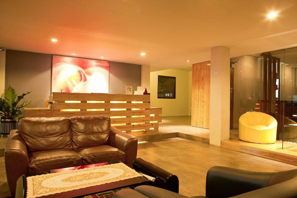 Фото Hotel Mawar