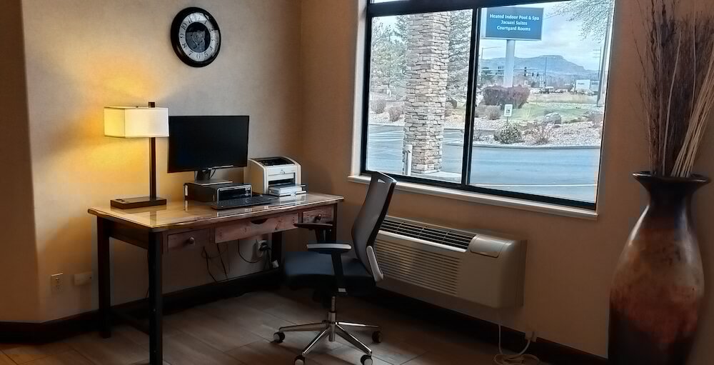 Фото Best Western Grande River Inn & Suites