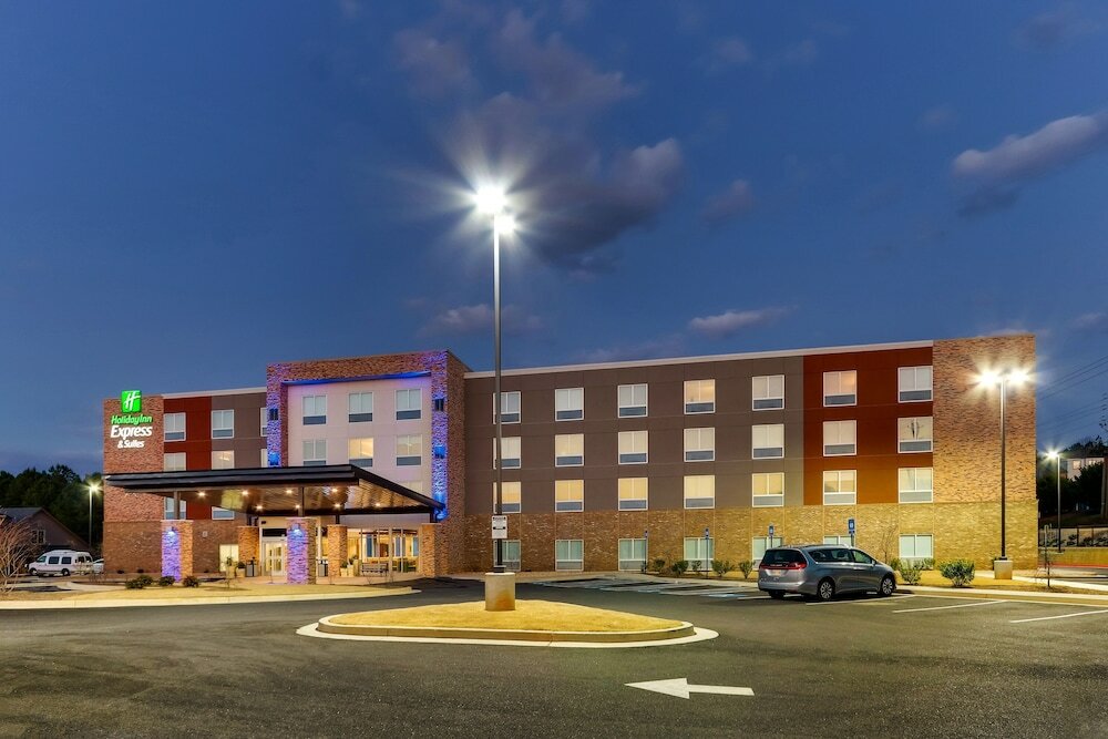 Фото Holiday Inn Express & Suites Dawsonville, an Ihg Hotel