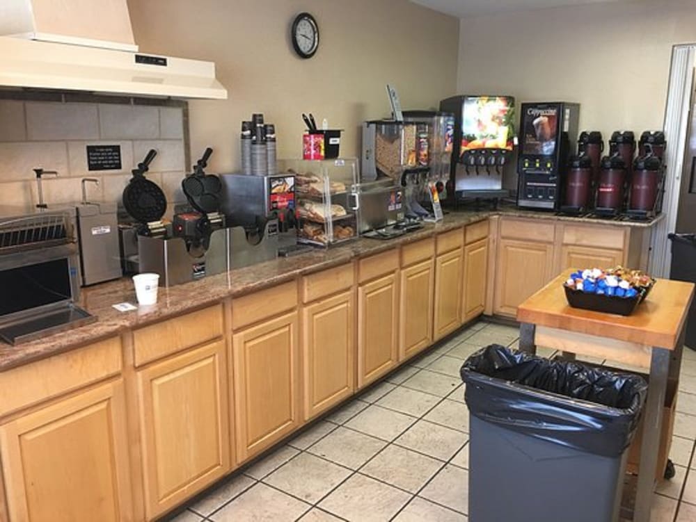 Фото Best Western Sandman Hotel