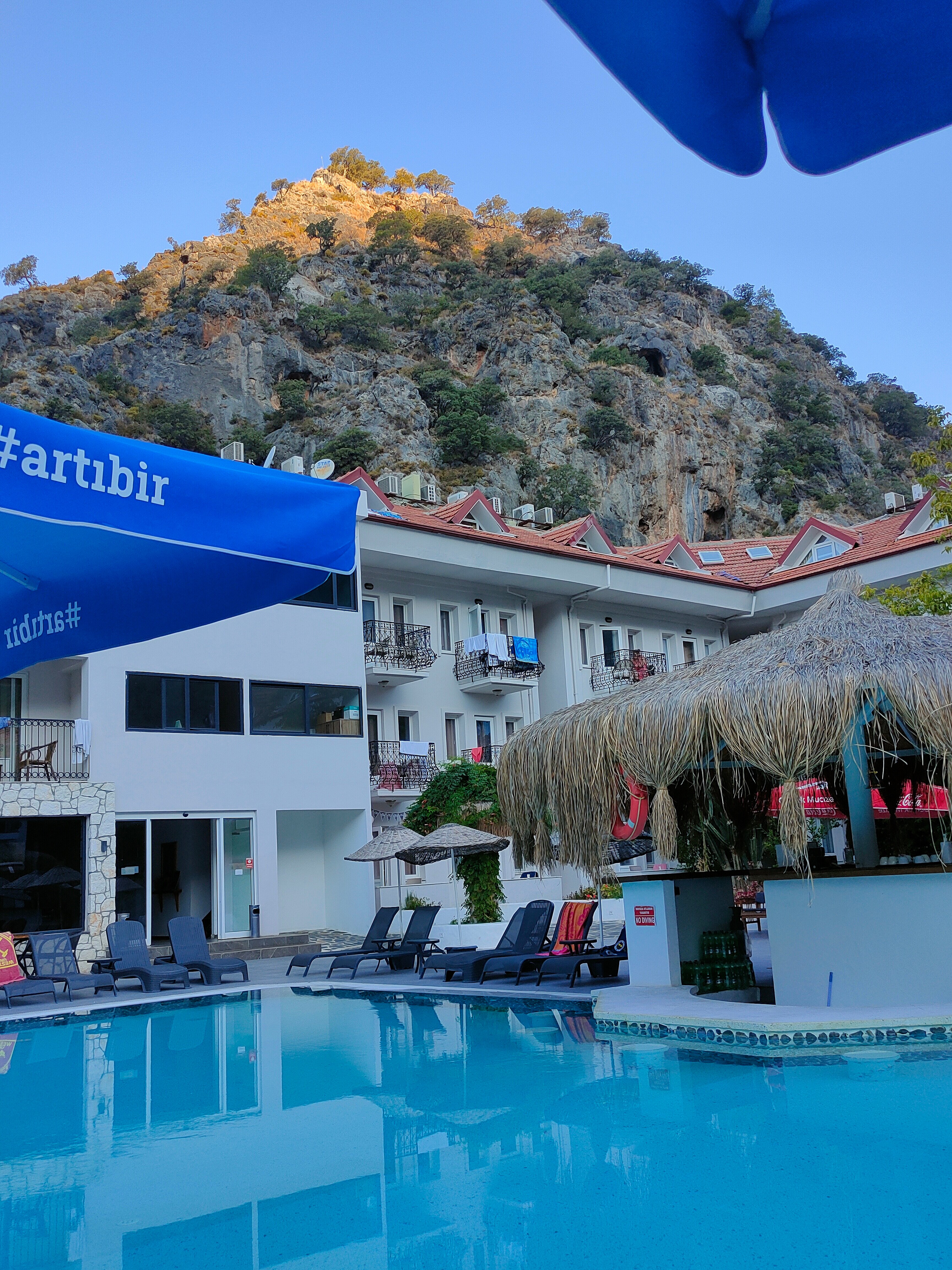 Фото Akdeniz Beach Hotel