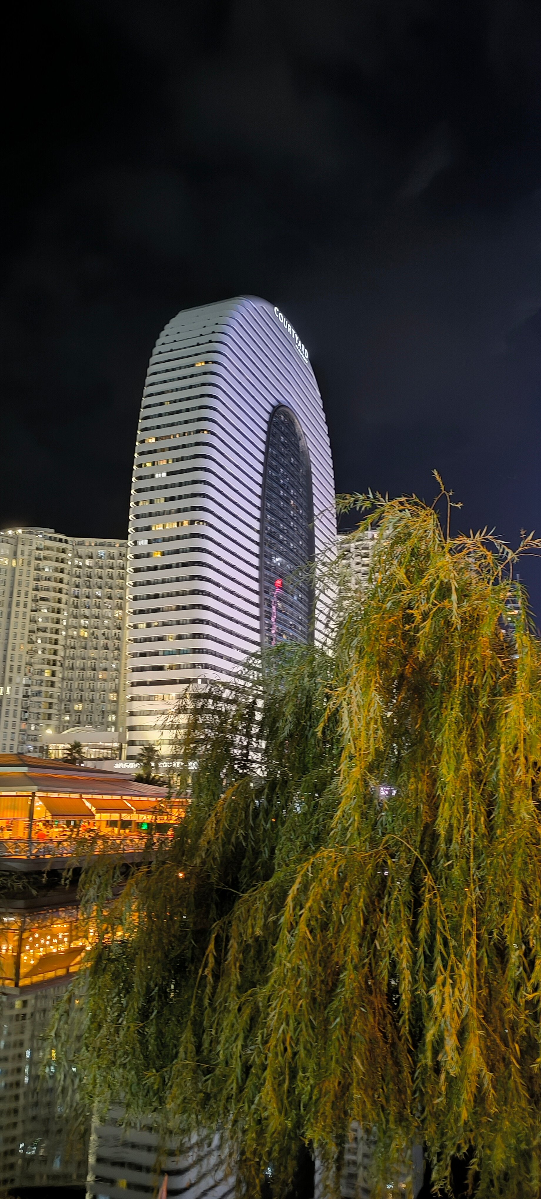 Фото Courtyard by Marriott Batumi