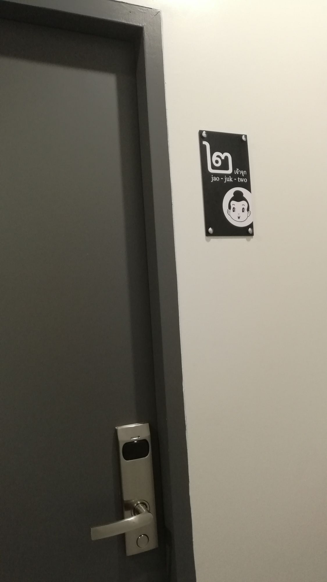 Фото Ekanek Hostel Bangkok - Adults Only