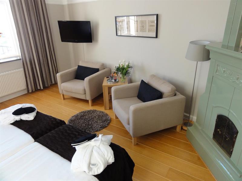 Фото Hamnhotellet Kronan