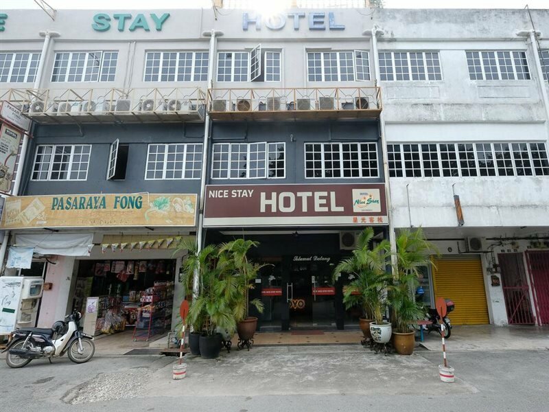 Фото Oyo 1190 Nice Stay Hotel