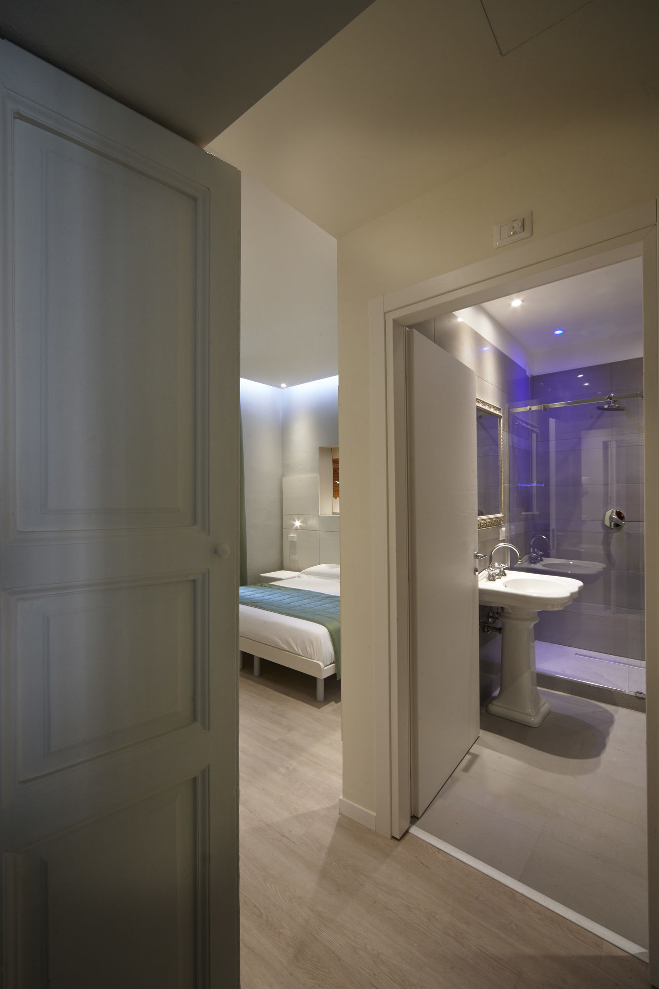 Фото Navigliotel 19