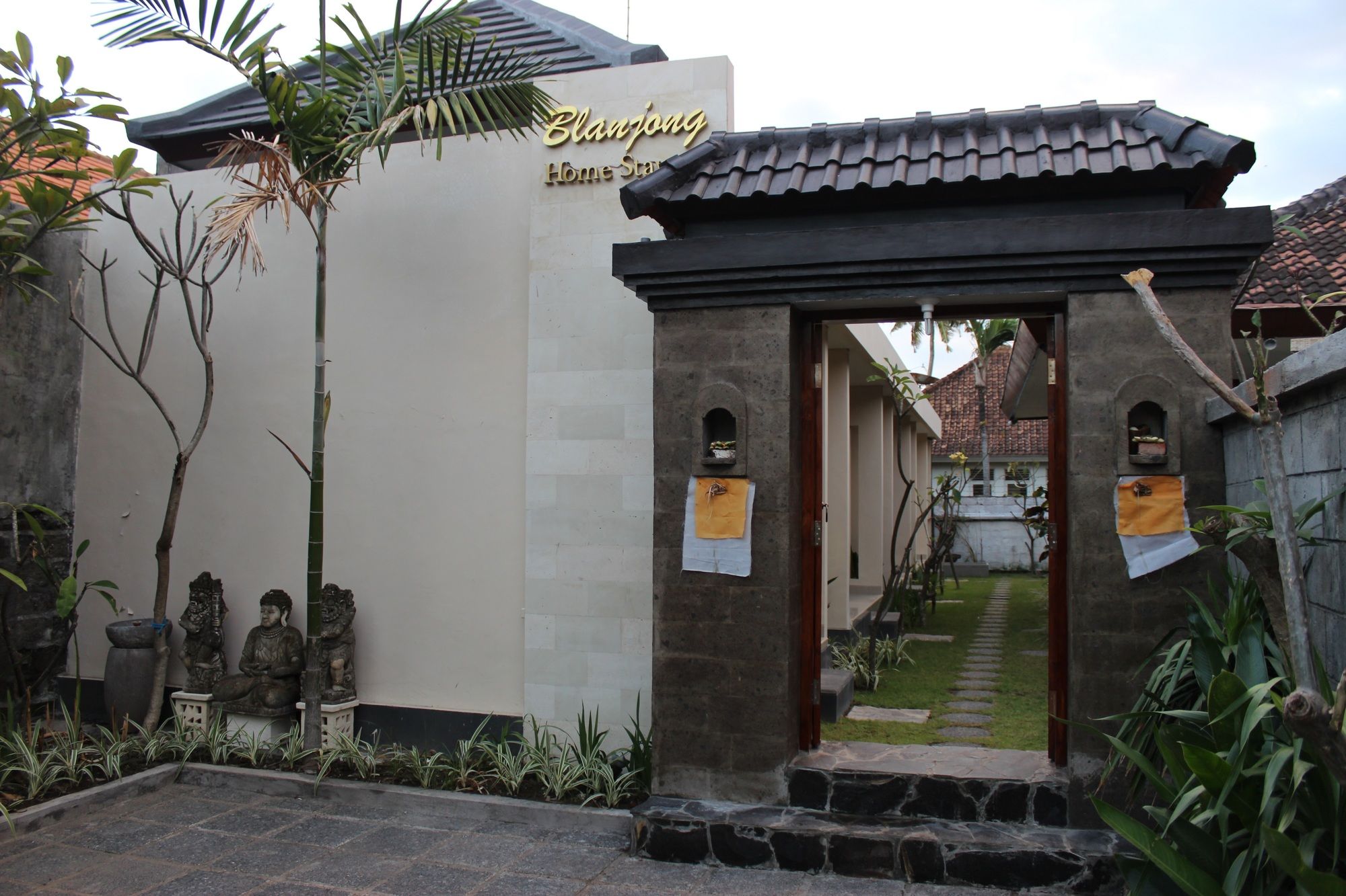 Фото Blanjong Home Stay