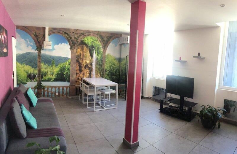 Гостиница Appartements Design Marseille - 36 Orange в Марселе