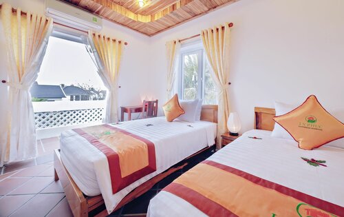 Гостиница Ly Phuc Homestay в Хойане