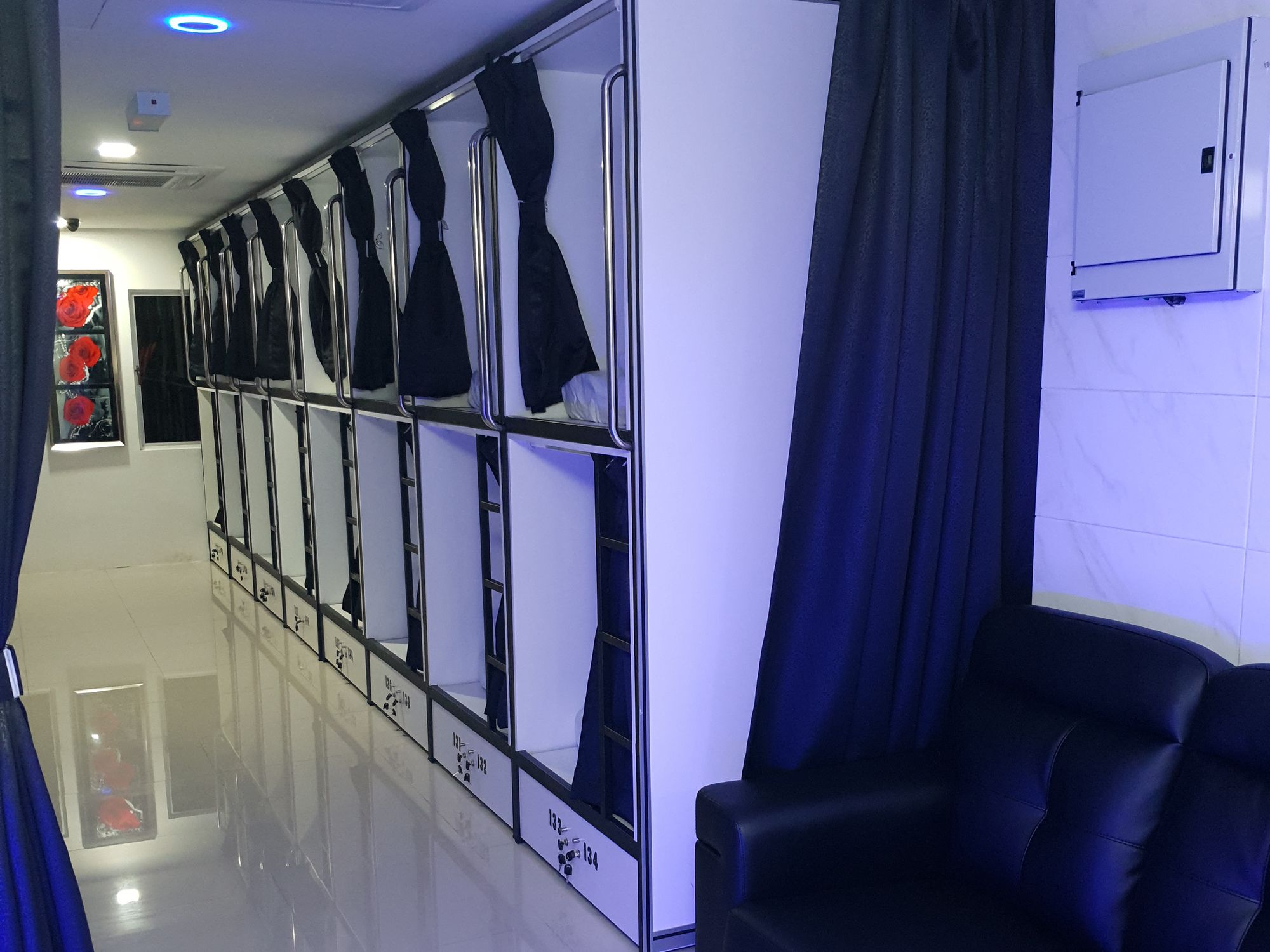 Фото 21 Capsule Hotel Bukit Bintang