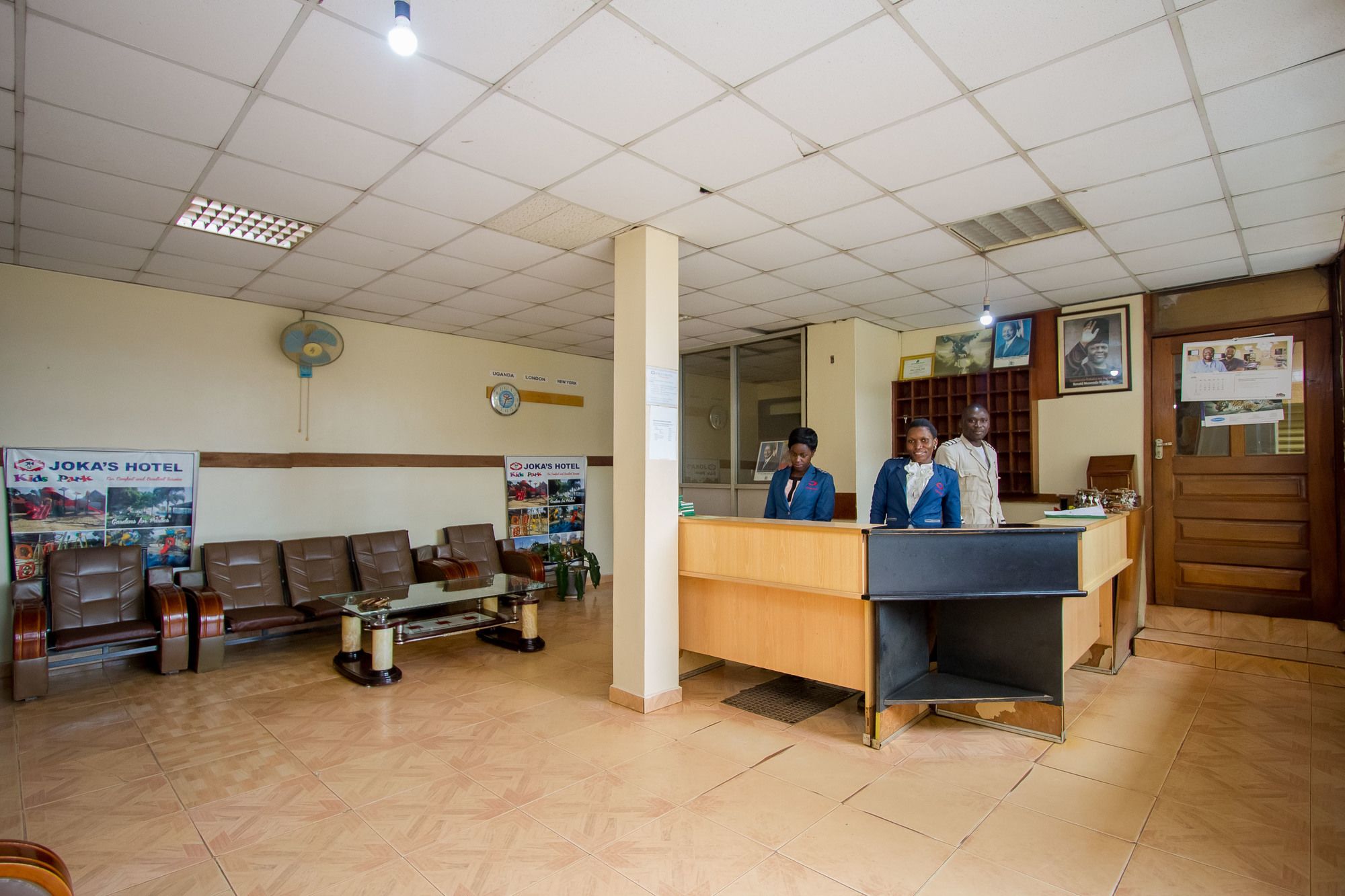 Фото отеля 2