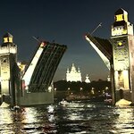 White Ship (Makarova Embankment, 34), motor ships rental