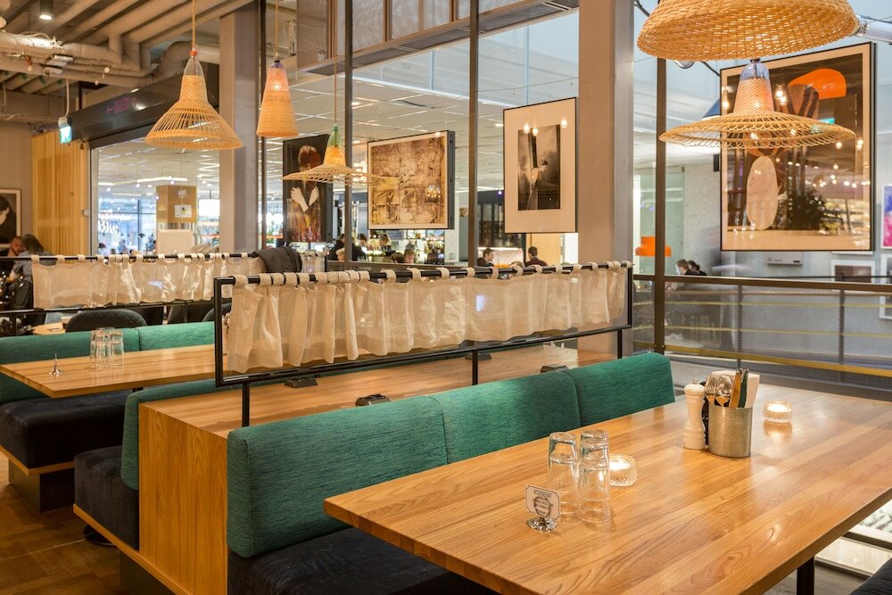 Фото Hotel With Urban Deli