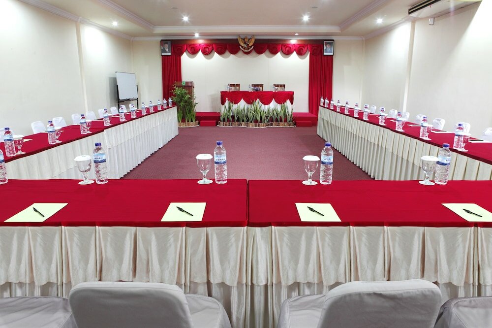 Фото Lombok Garden Hotel