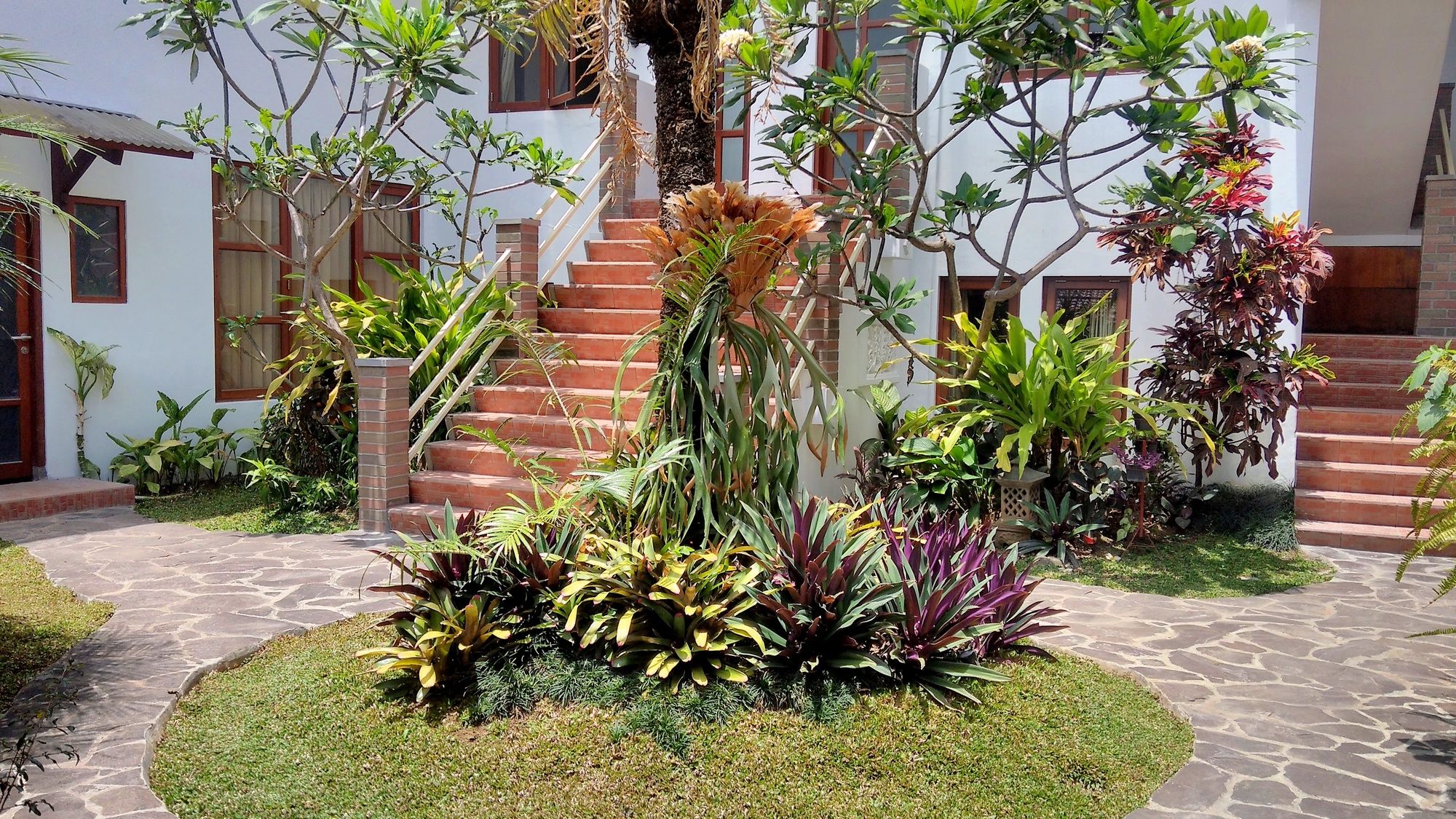 Фото Hotel Gradia 2