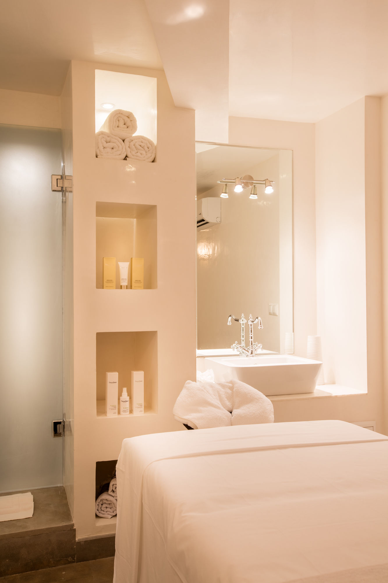 Фото 2Ciels Boutique Hotel & SPA