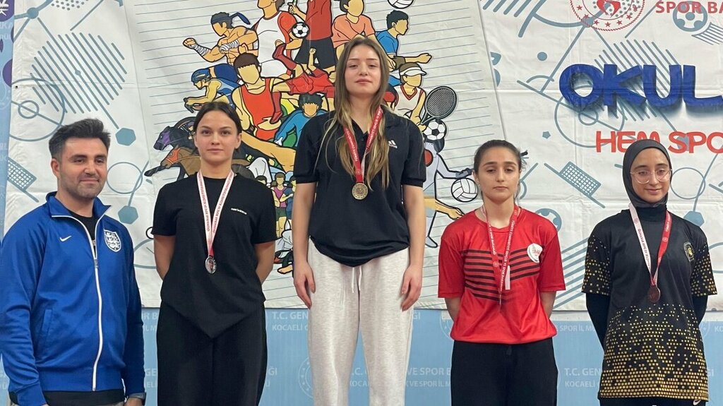 Lyceum Ataturk Anadolu Lisesi, Golcuk, photo