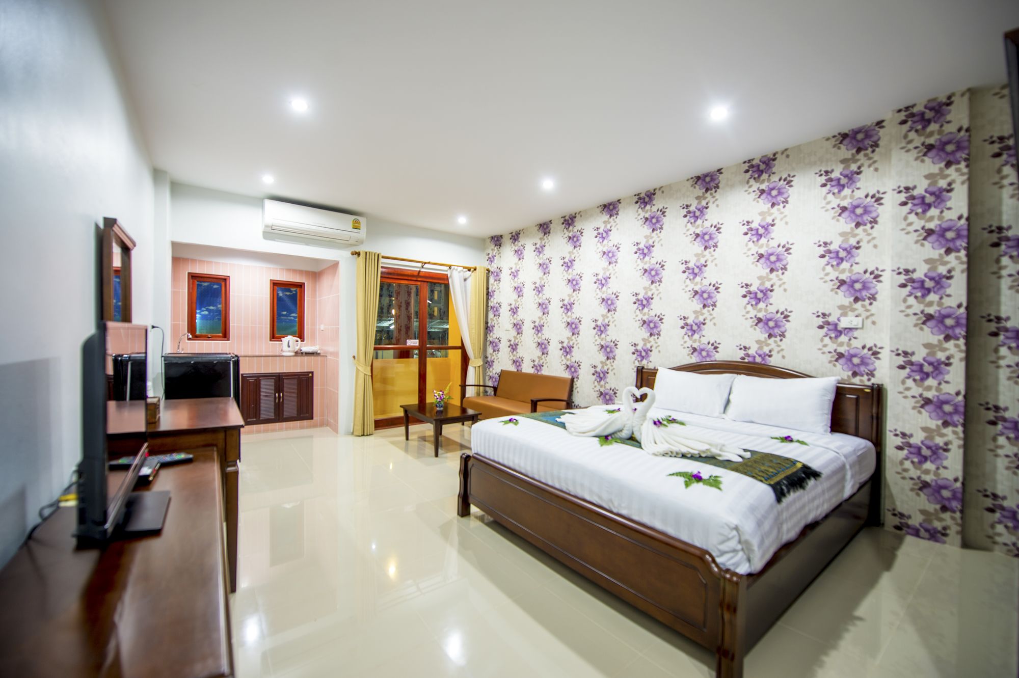 Фото Doungta Anda Hotel