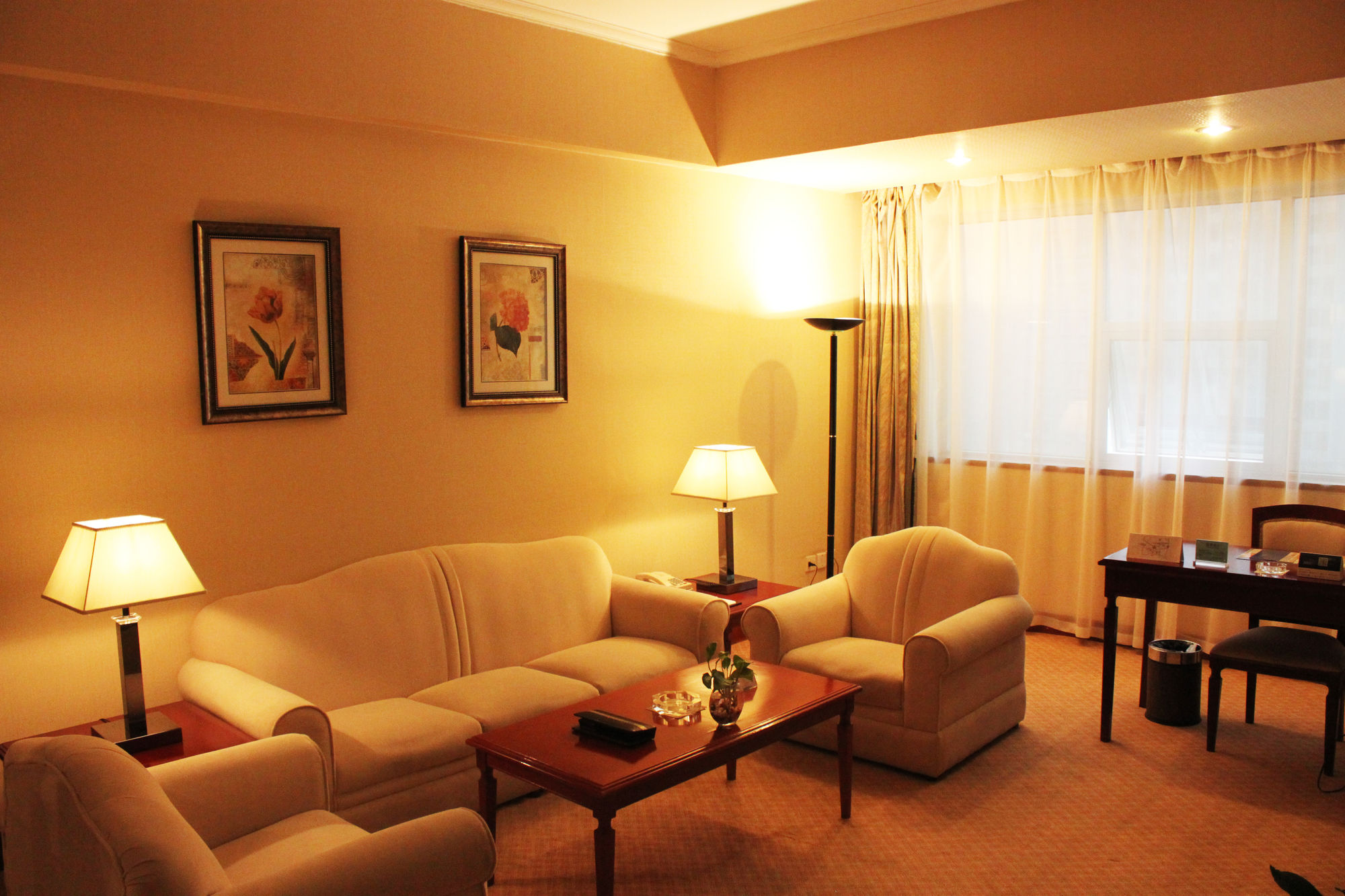 Фото Grand Metropark Liyuan Hotel Chongqing