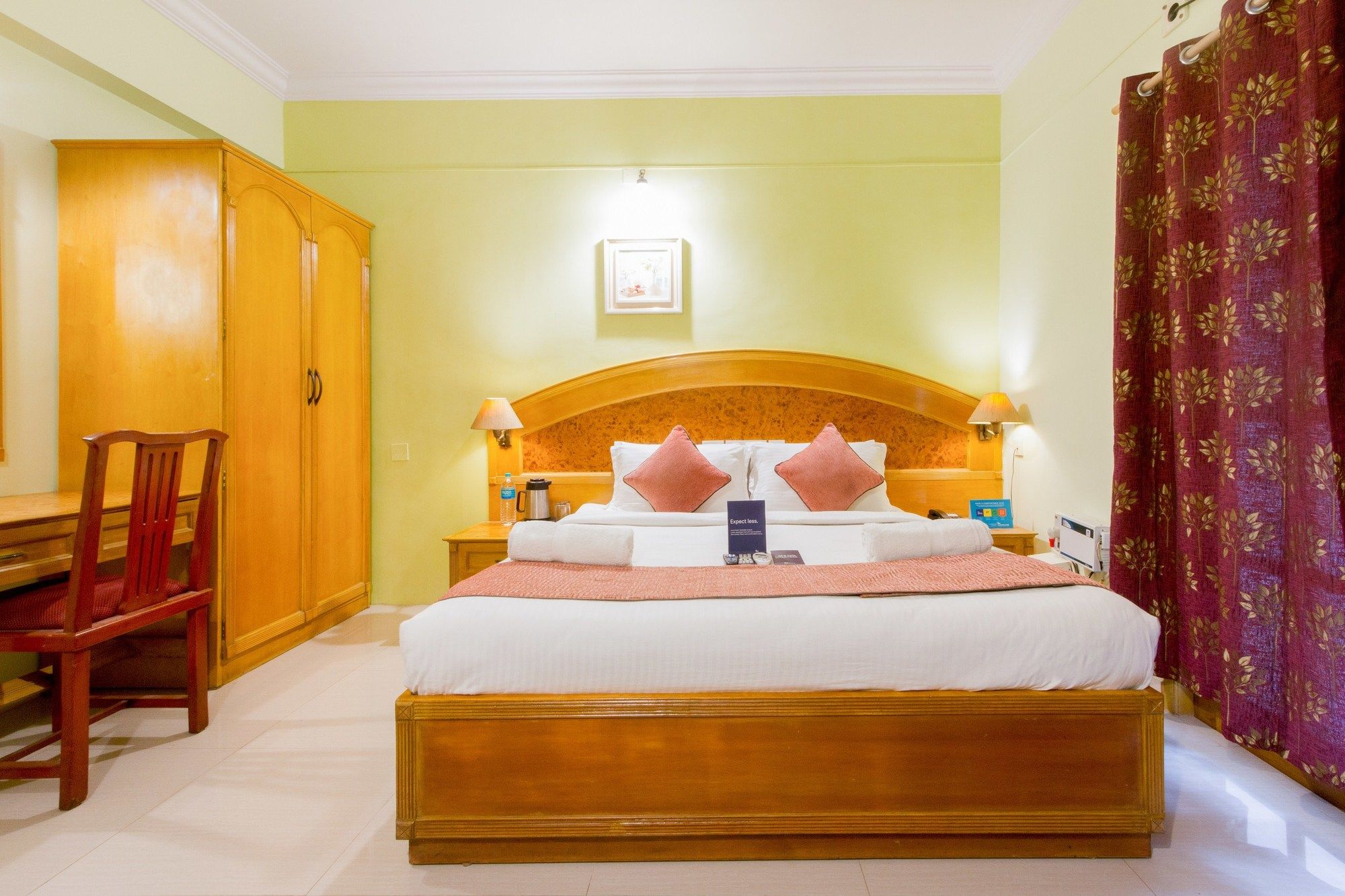 Фото FabHotel Metro Manor Central Station