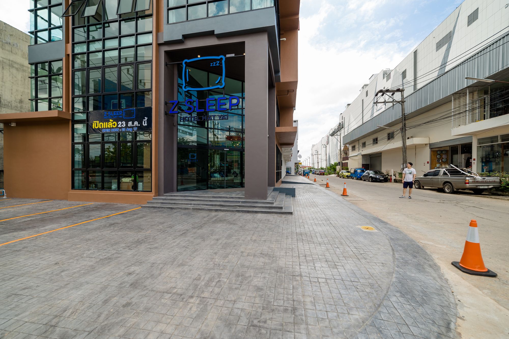 Фото Z Sleep Hotel