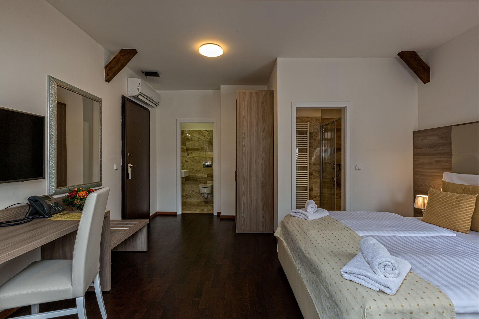 Фото Prague Old Town Residence