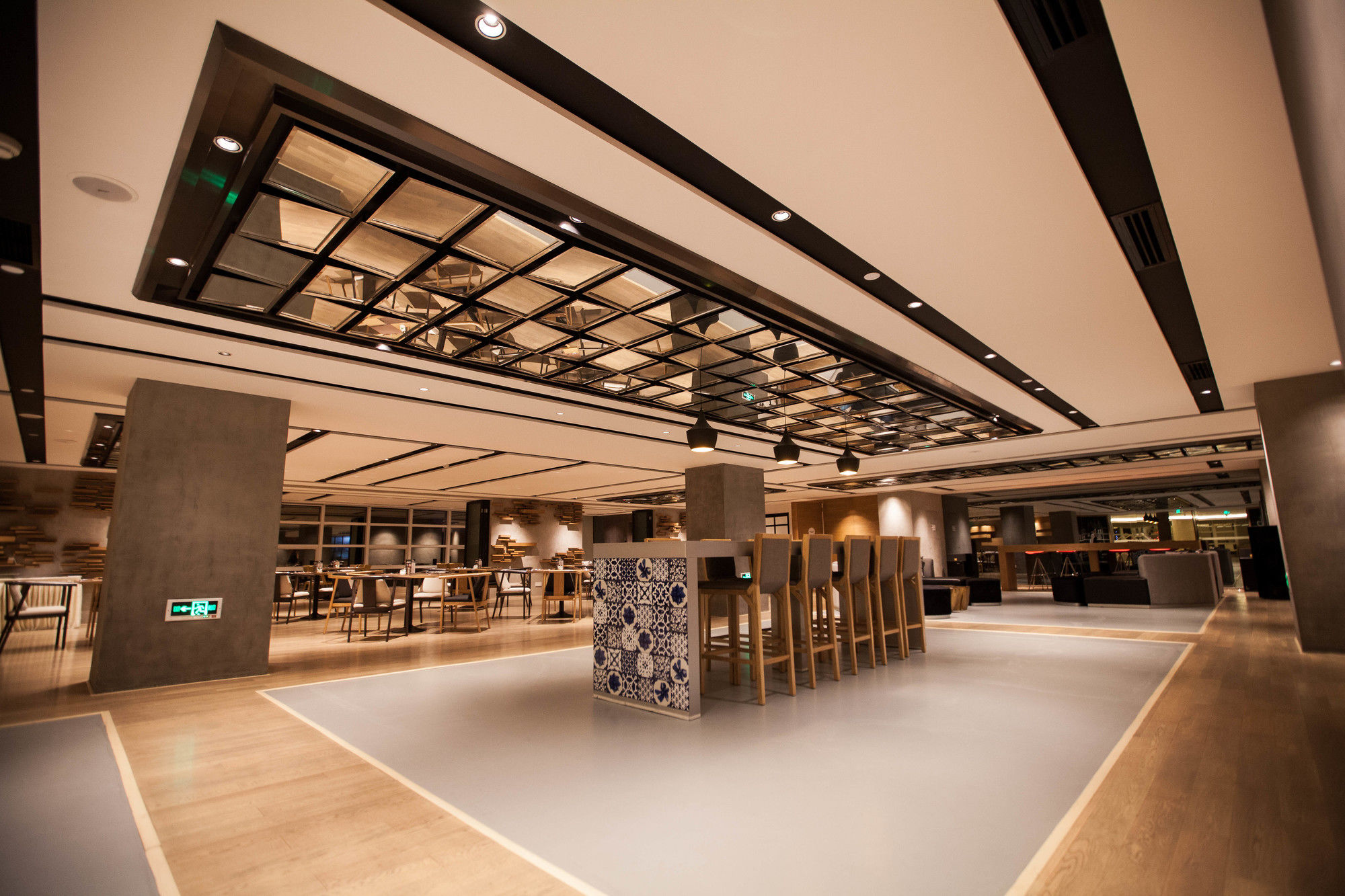 Фото BeiJing Qianyuan Hotel